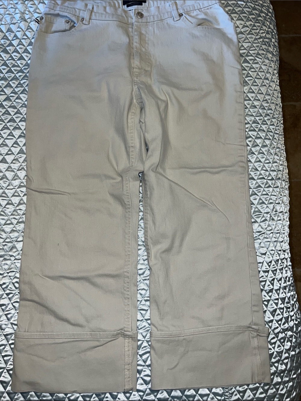 IZOD capris